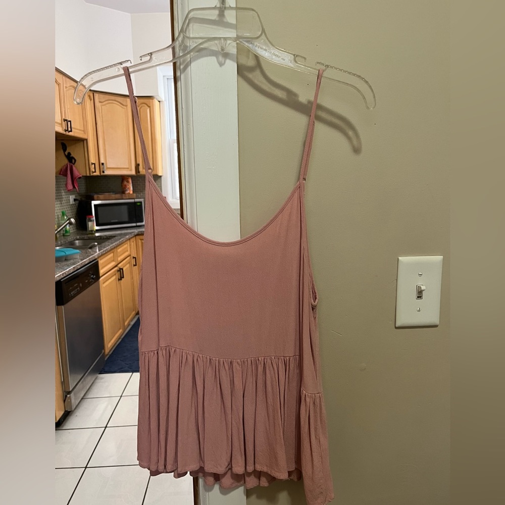 Pink tank top